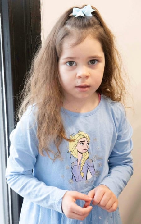Karolina, mala borka Društva Viljem Julijan